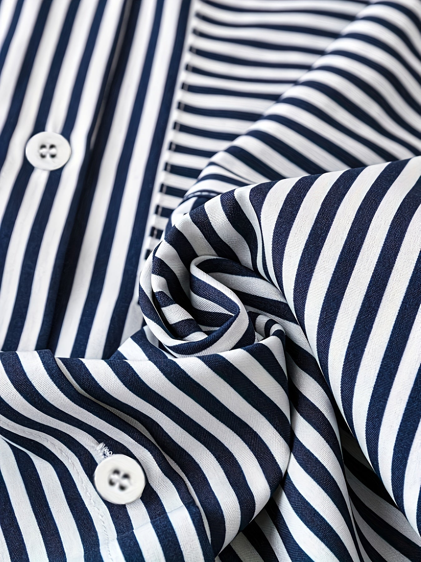 Damen Ärmellose Bluse mit Streifen und Knopfleiste – Eleganter Sommer-Look, Büro & Freizeit