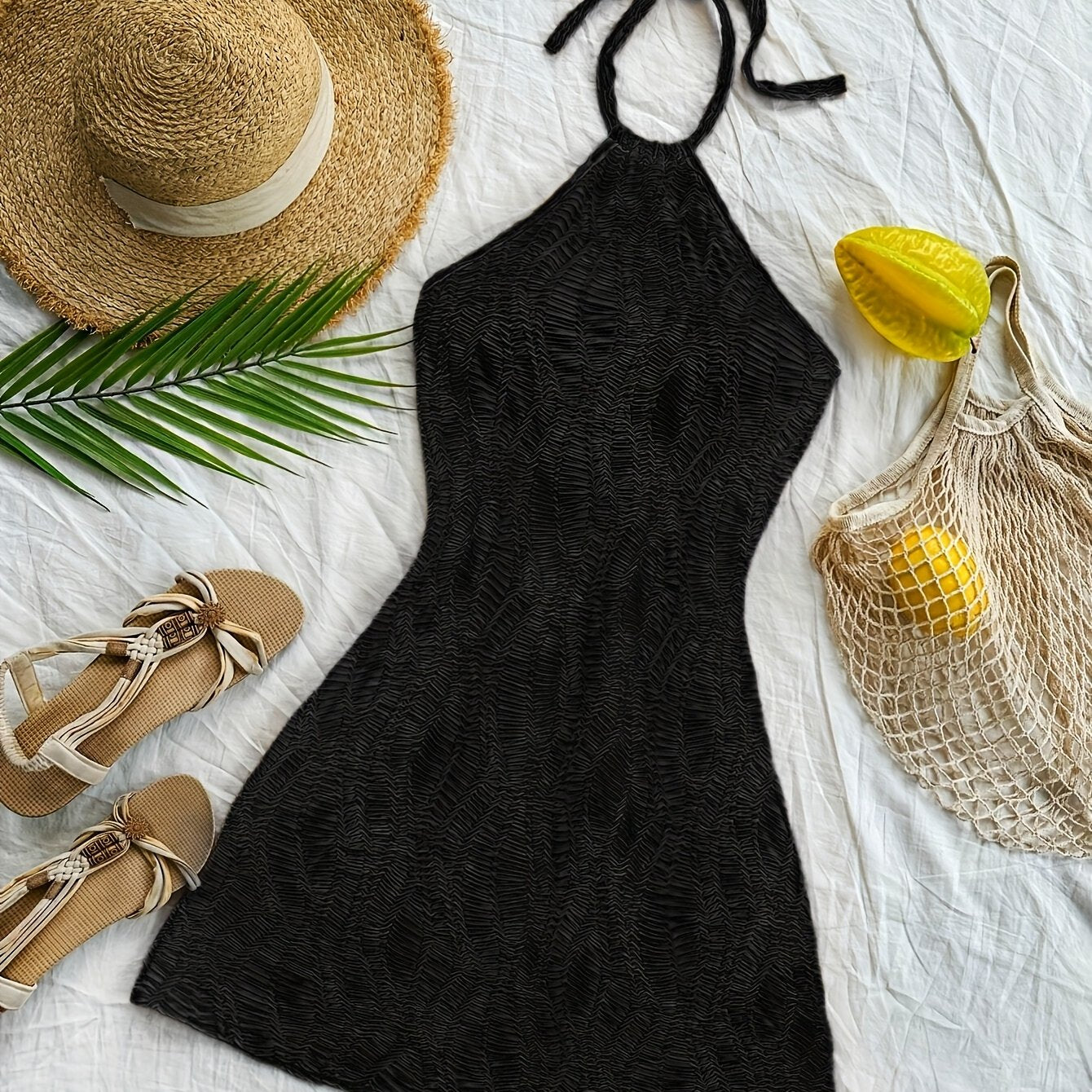 Damen Halterneck Minikleid mit Struktur – Verspielter Look für Urlaub & Freizeit