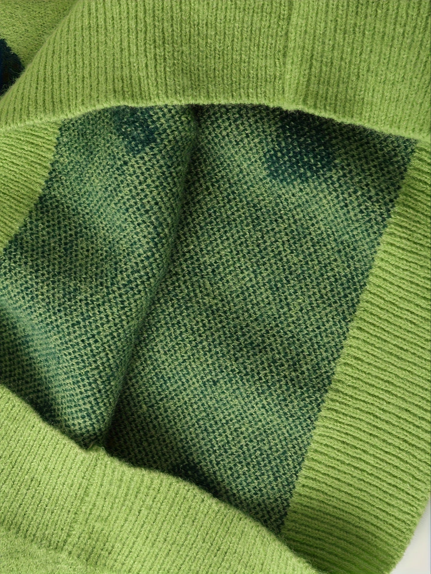 Damen Pullover mit Herzmuster und Ballonärmeln – Lässiger Strick für Alltag und Freizeit