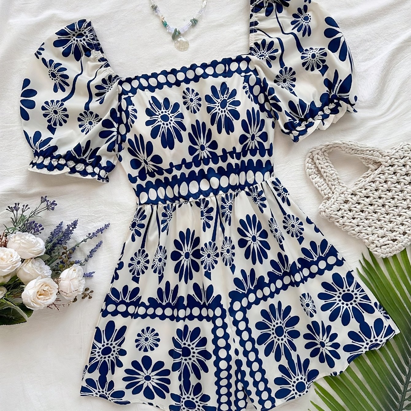 Damen Vintage-Jumpsuit mit Puffärmeln und Blumenmuster – Eleganter Einteiler für Sommer und Freizeit