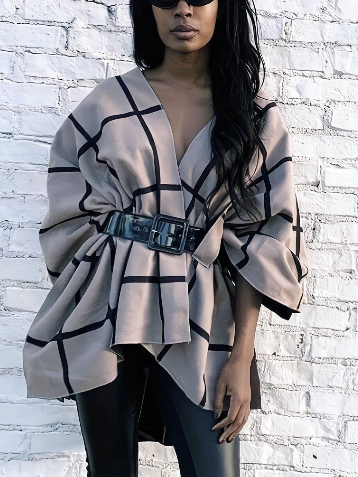 Damen Poncho Kariert Beigefarben mit Schwarz Gittermuster Wickel-Design