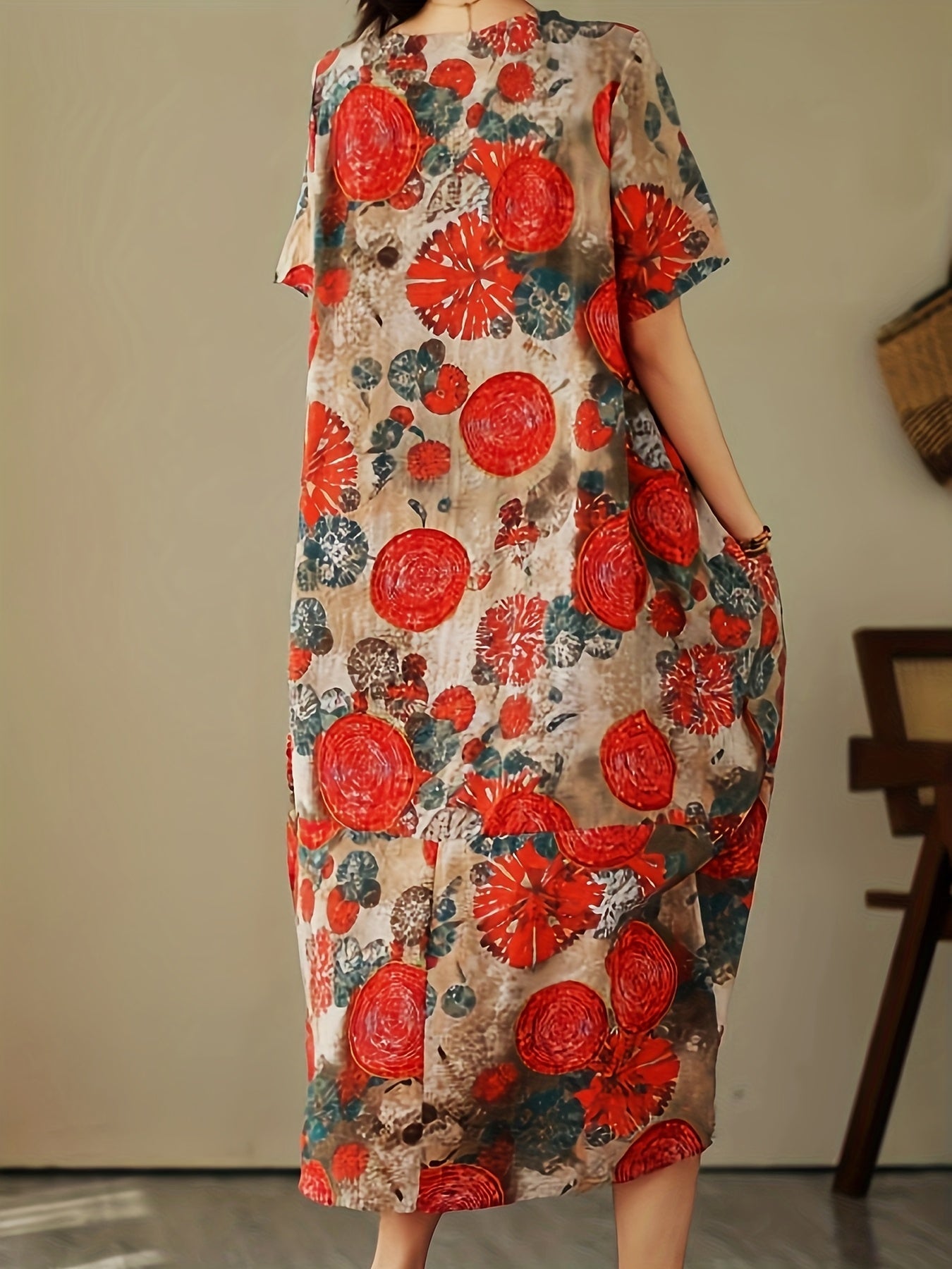 Damen Freizeitkleid mit geometrischem und botanischem Muster, lockerer Oversize-Stil, ideal für Alltag und Freizeit