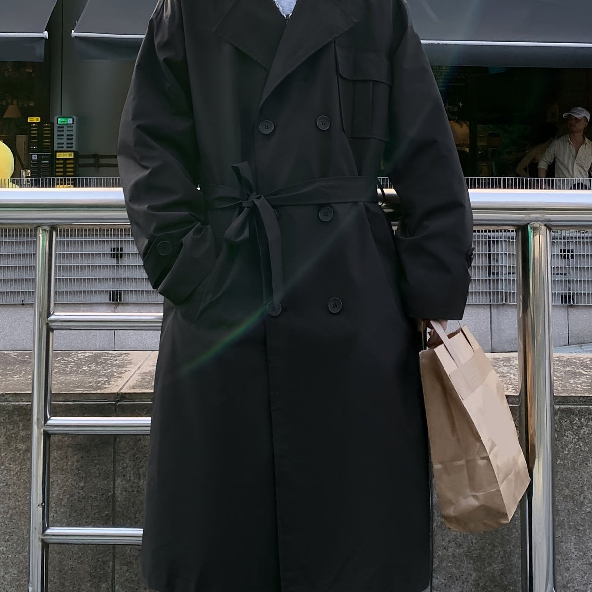 Unisex Trenchcoat Lang Zweireihig mit Gürtel in Beige oder Schwarz