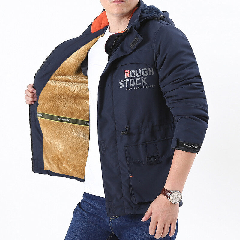 Herren Winterjacke mit Kapuze, warm gefüttert, olivgrün