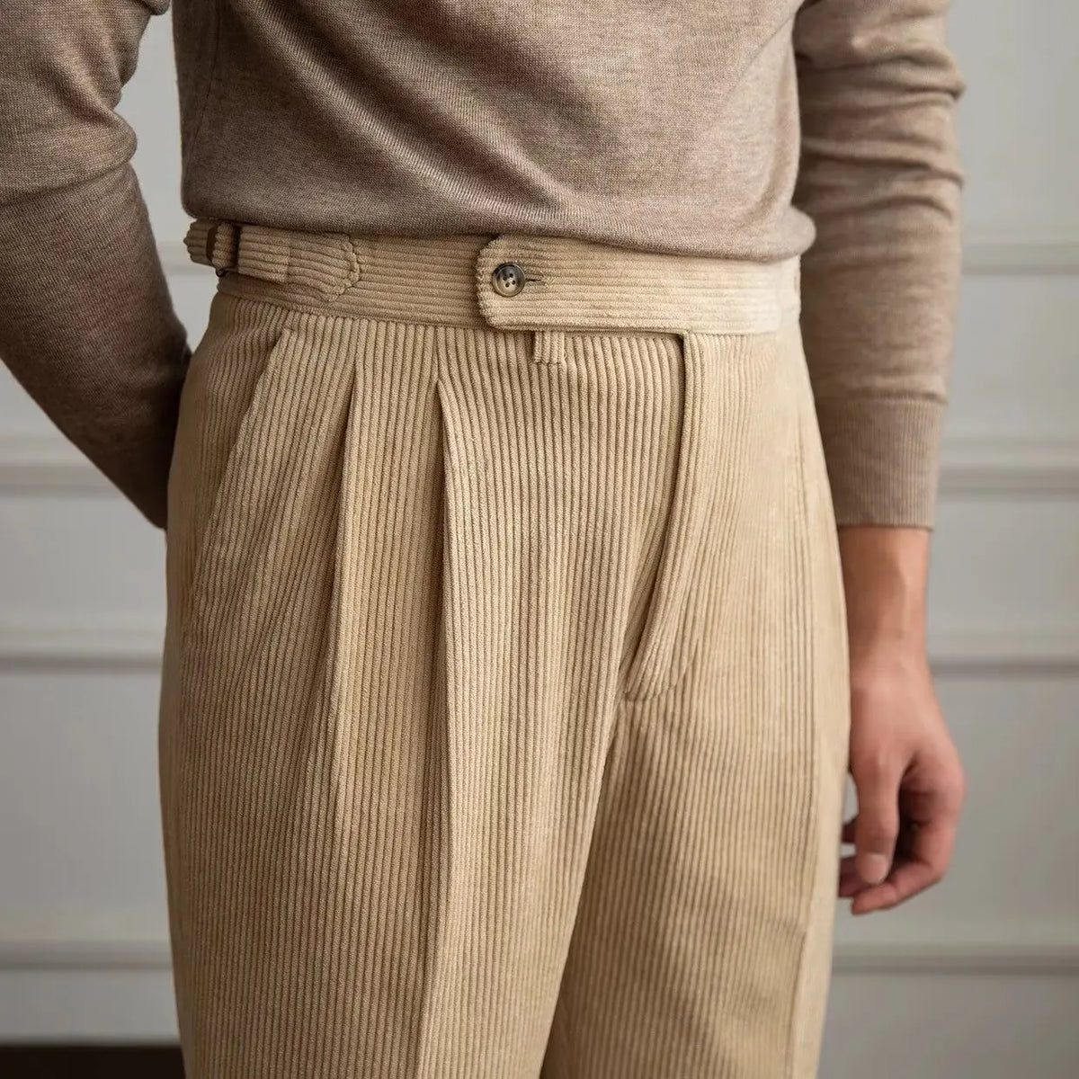 Cordhose Herren Plissee Weites Bein Knopfleiste Beige