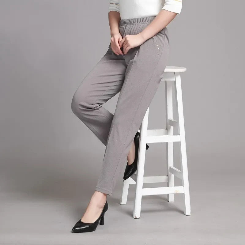 Damen Freizeithose mit elastischem Bund & Zierknöpfen