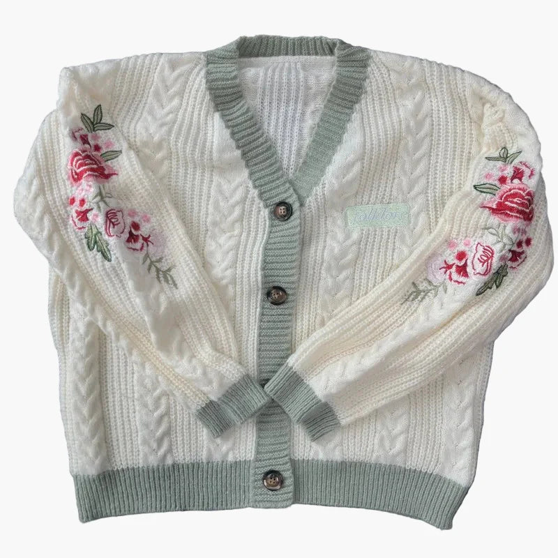 Damen Strickjacke im Vintage-Stil mit Blumenstickerei – Perfekt für Freizeit und Alltag