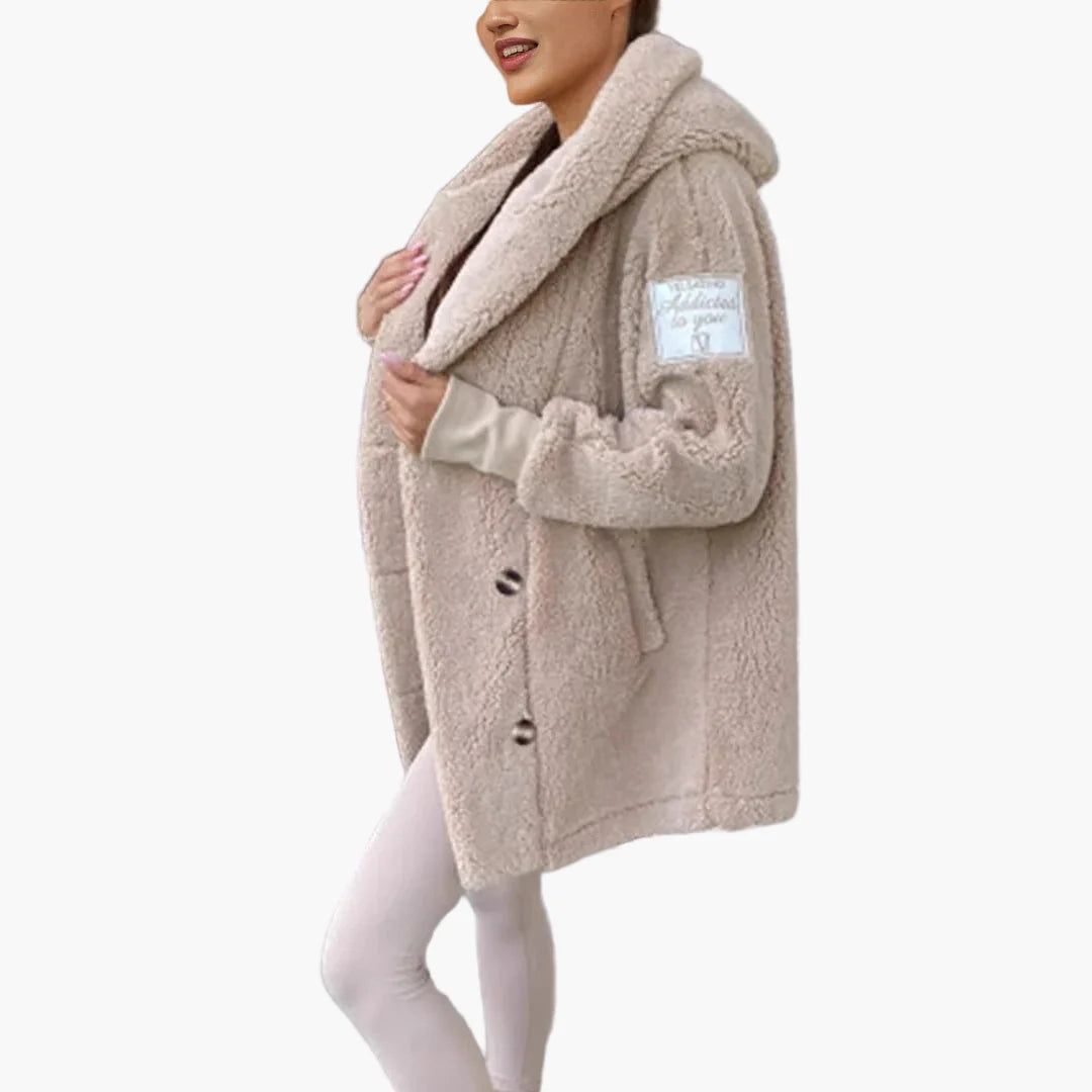 Damen Teddy Mantel mit Kapuze – Kuschelige Oversize Jacke für Herbst und Winter