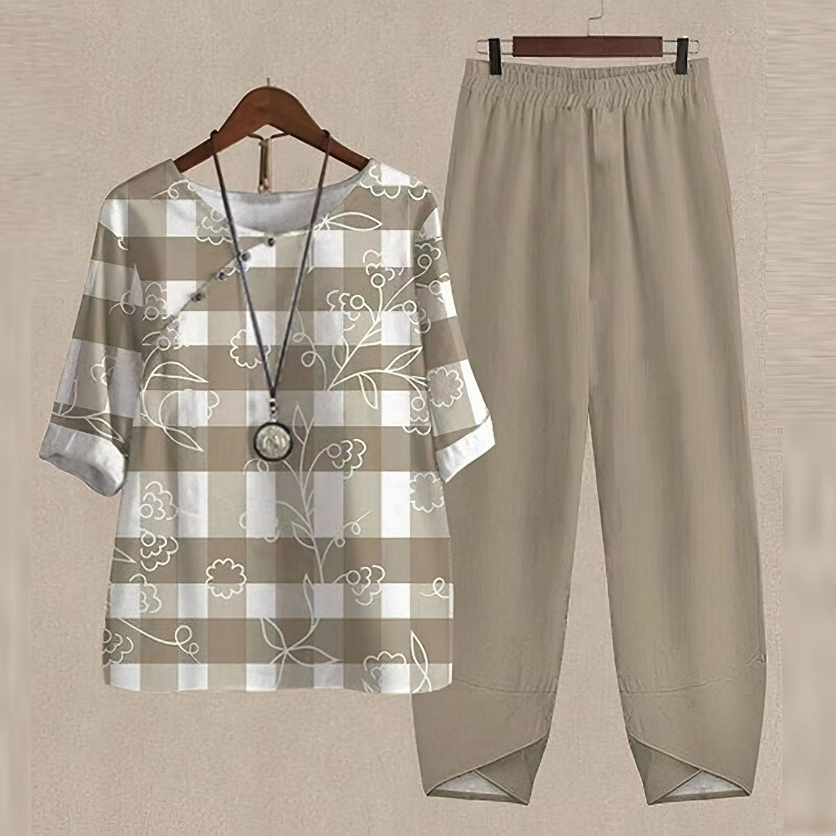Damen zweiteiliges Freizeit-Set mit lockerem Oberteil und Haremshose