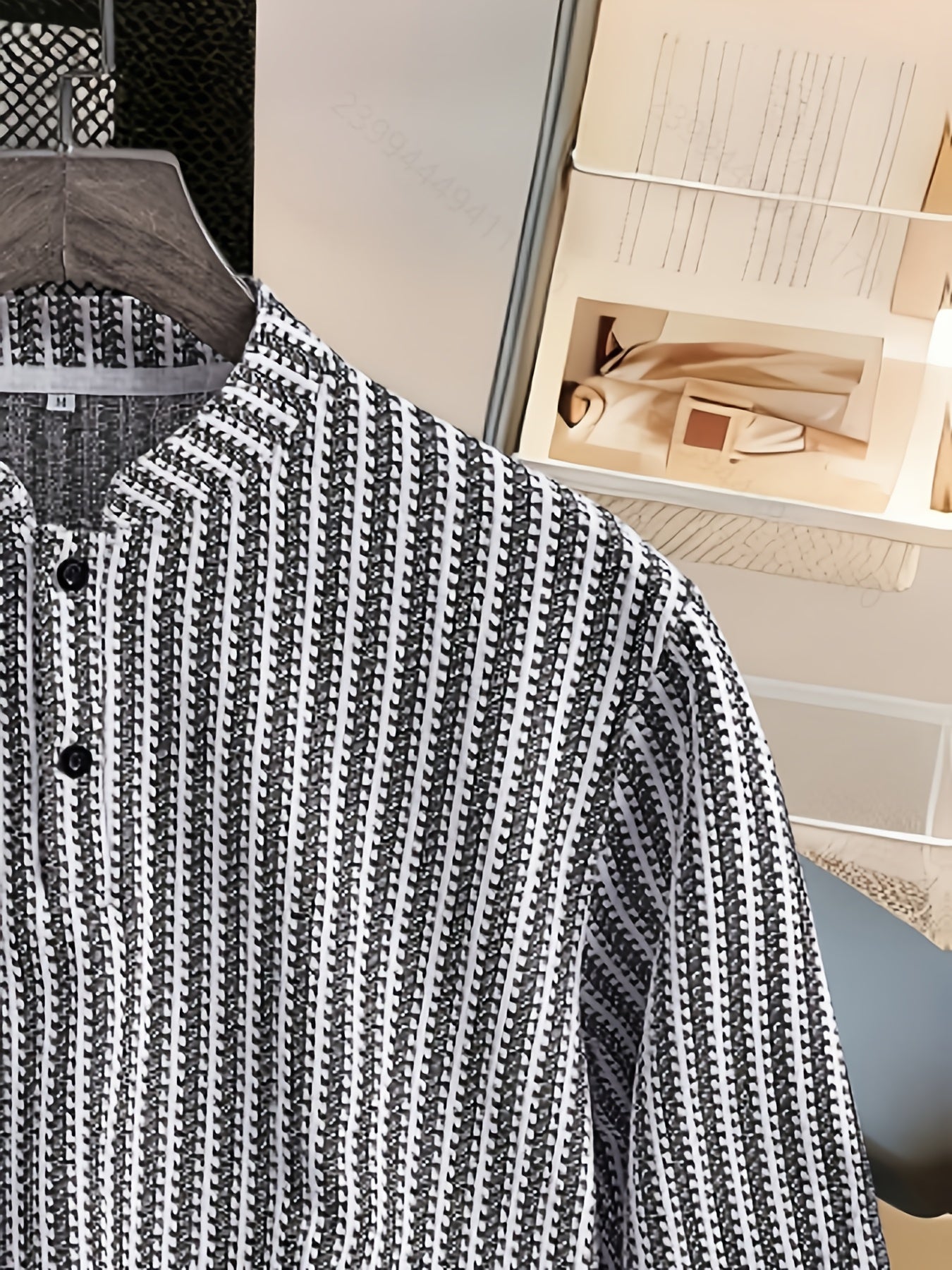 Herren Langarm Henley Shirt mit Streifenmuster – Stilvolles Freizeit- und Business-Oberteil