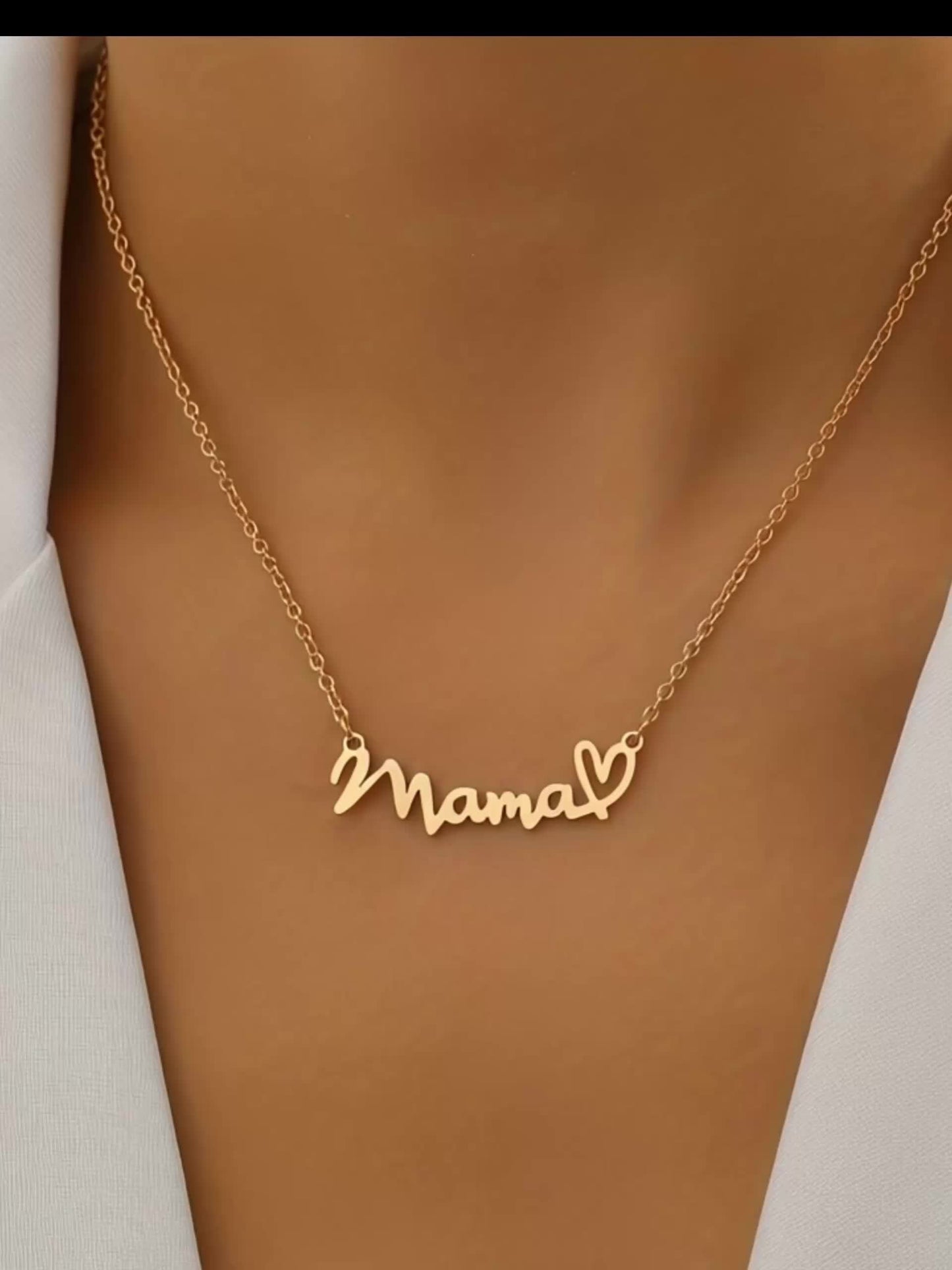 Damen Muttertagskette Mama Schriftzug mit Herz – Elegante Halskette als Geschenk für Mütter