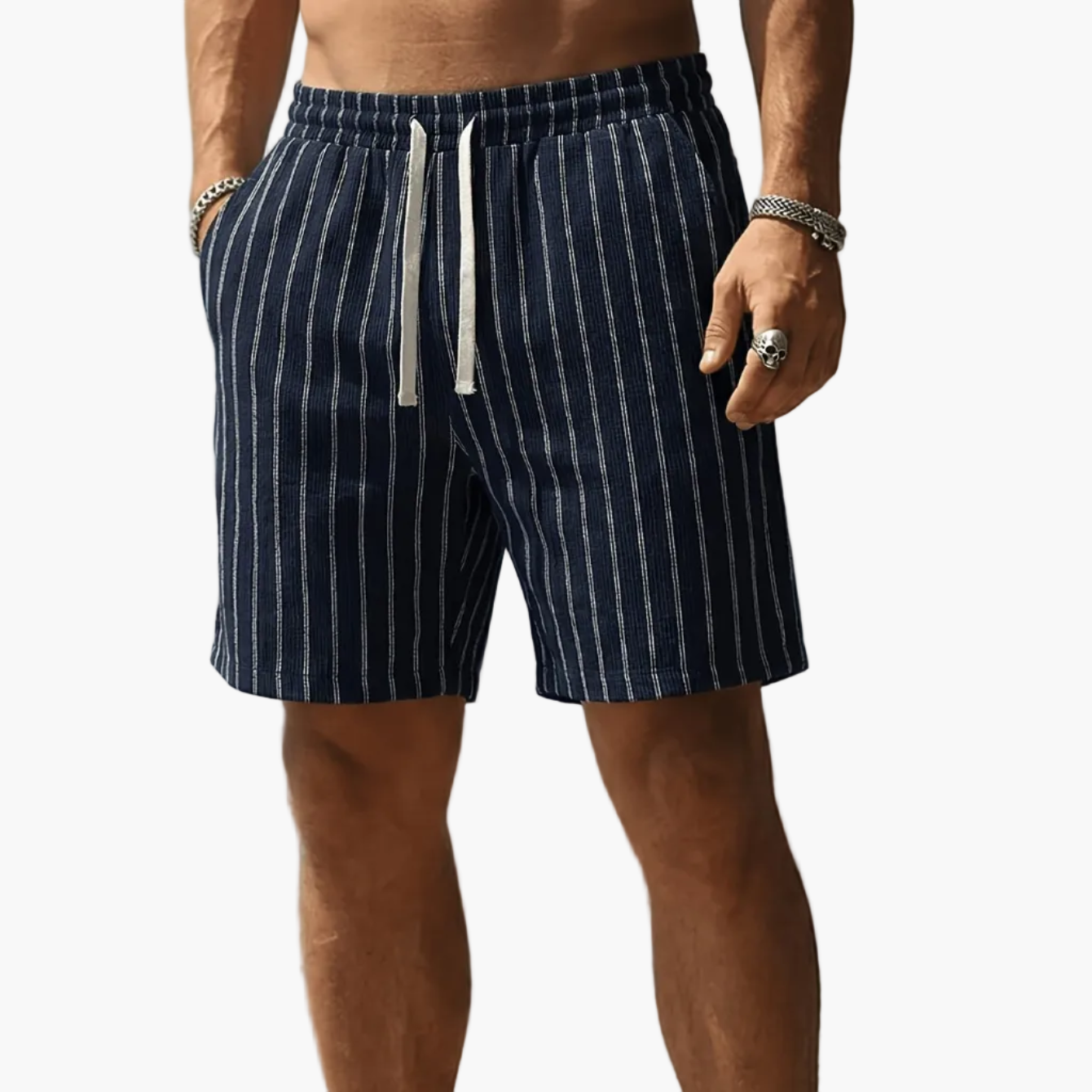 Herren Freizeit-Shorts mit Nadelstreifen und Kordelzug – Stilvolle Sommerhose für Alltag & Sport