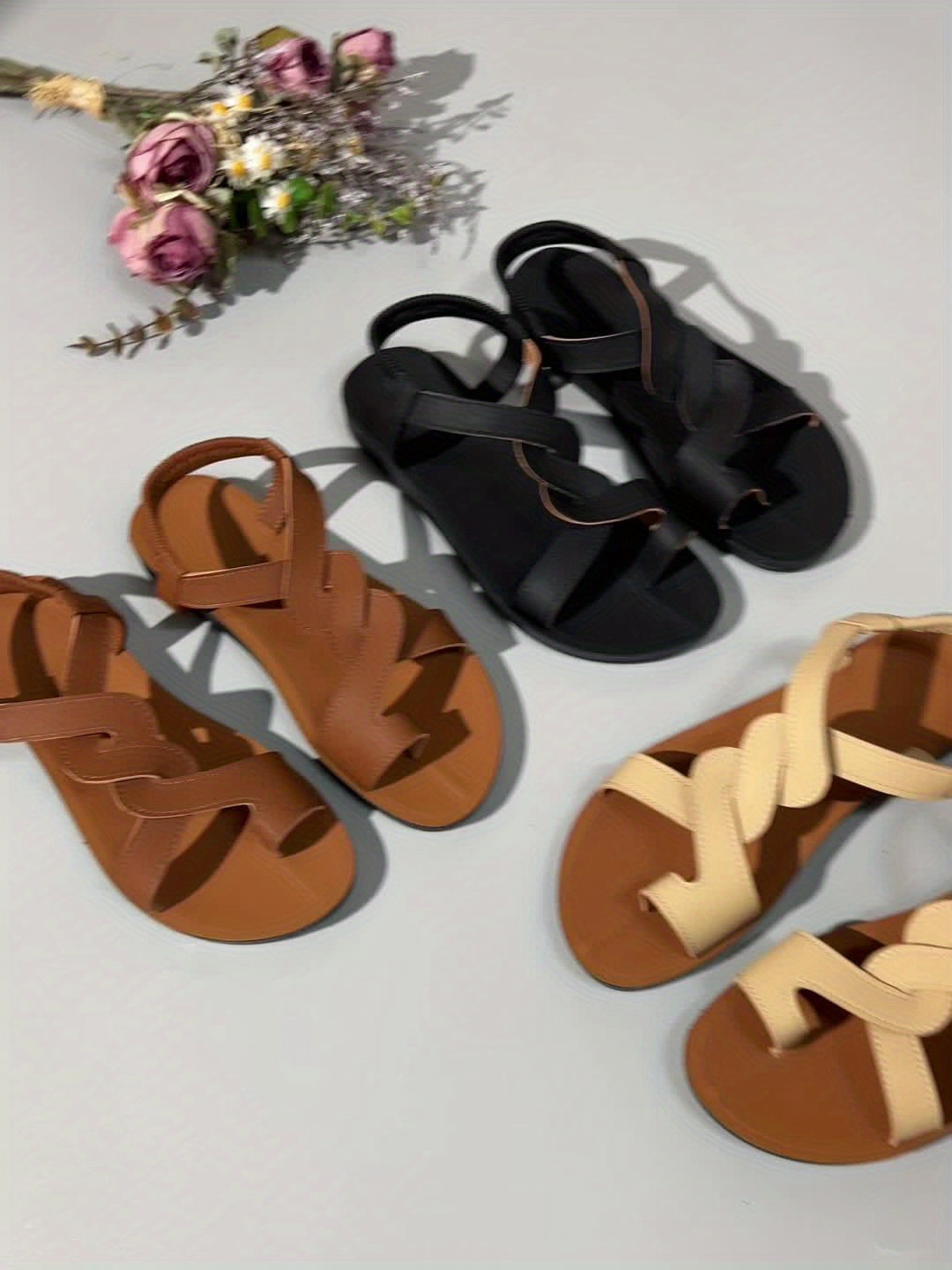 Damen Sandalen mit Kreuzriemen und Stern-Anhänger – Bequeme Sommerschuhe für Urlaub und Freizeit