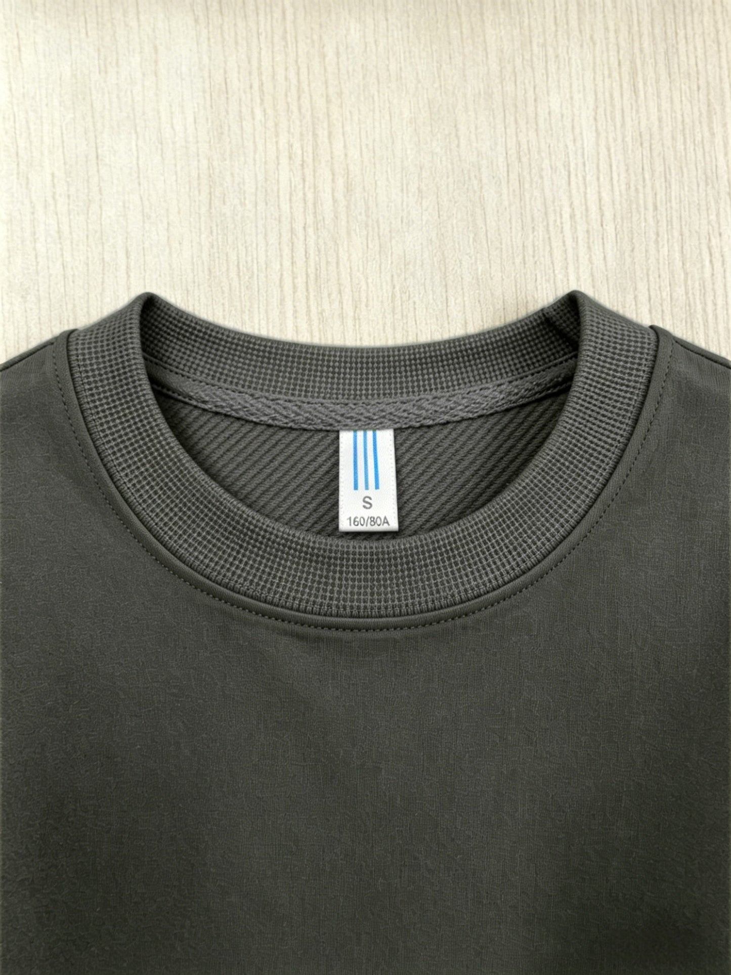 Herren Freizeit Set T-Shirt und Shorts – Modernes Lounge Outfit für Alltag und Sport
