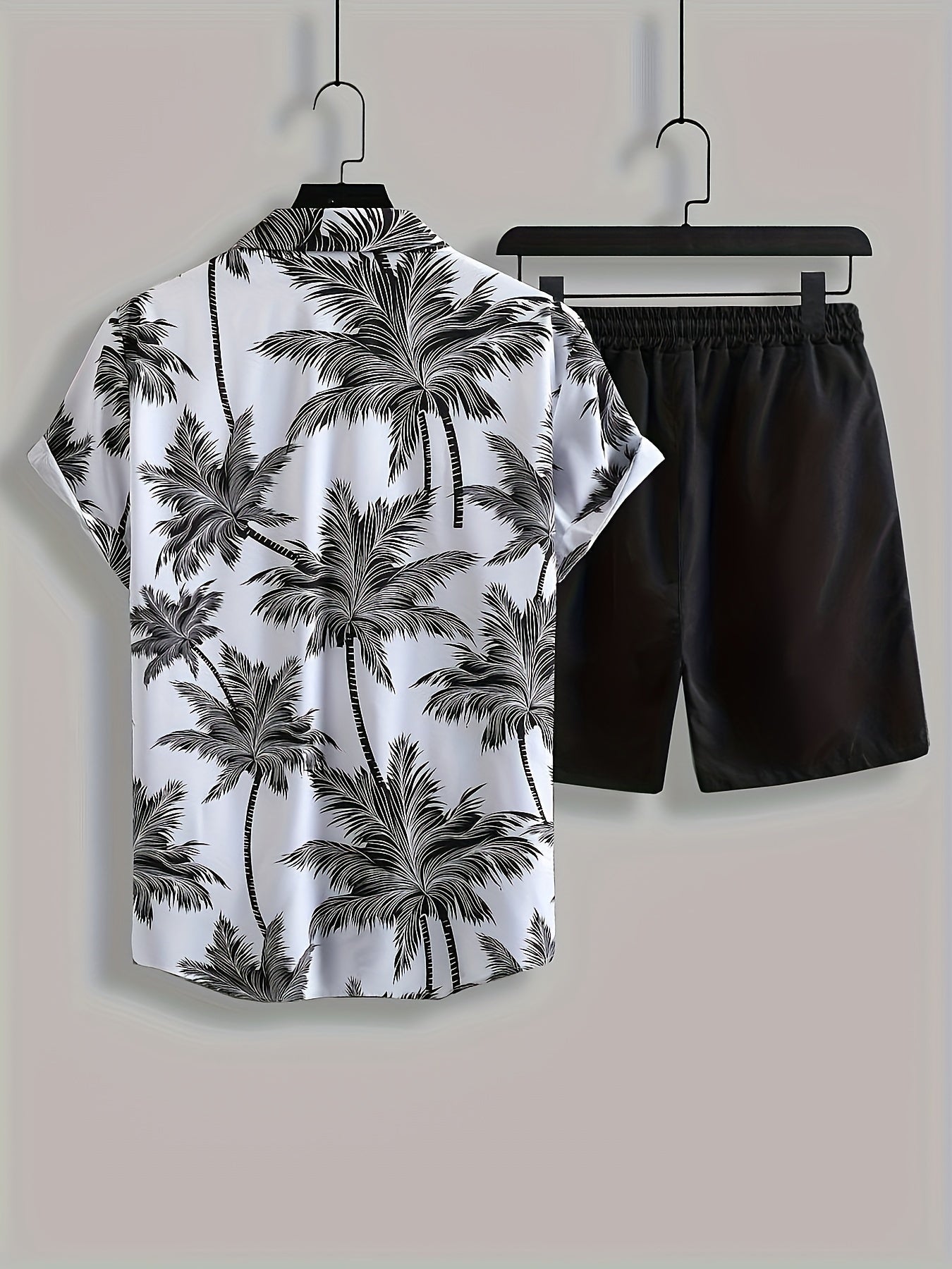 Herren Sommer Set Freizeit Hawaii Hemd mit Palmenmuster und Shorts – Perfekt für Urlaub & Strand