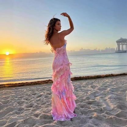 Verspieltes Damen-Strandkleid mit Rüschen und Spaghettiträgern für Sommer & Urlaub