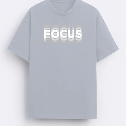 Herren T-Shirt mit modernem FOCUS Schriftzug – Casual Statement Look für Alltag und Freizeit