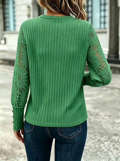 Damen Gerippter Strickpullover mit Spitzenärmeln und Blumenmuster Beige