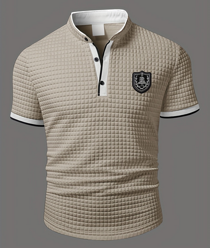 Herren Stepp-Henley Poloshirt mit Wappen-Emblem – Modernes Casual Shirt für Alltag und Freizeit