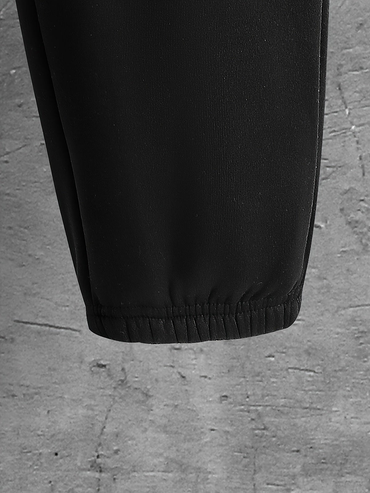 Herren Jogginganzug Set Schwarz mit Steppweste, Kapuzenpullover & Jogginghose