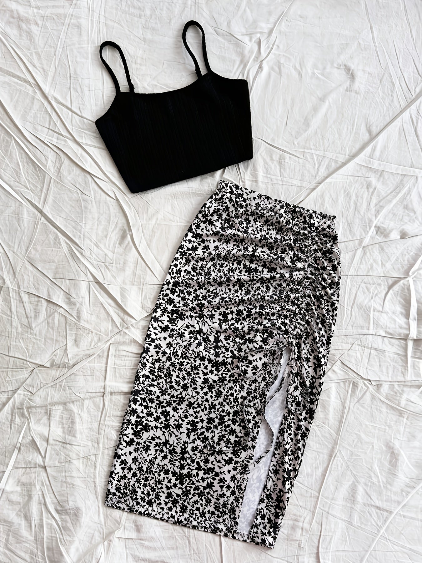 Damen Sommer-Set mit Crop Top und Blumenrock – Perfekt für Urlaub & Freizeit