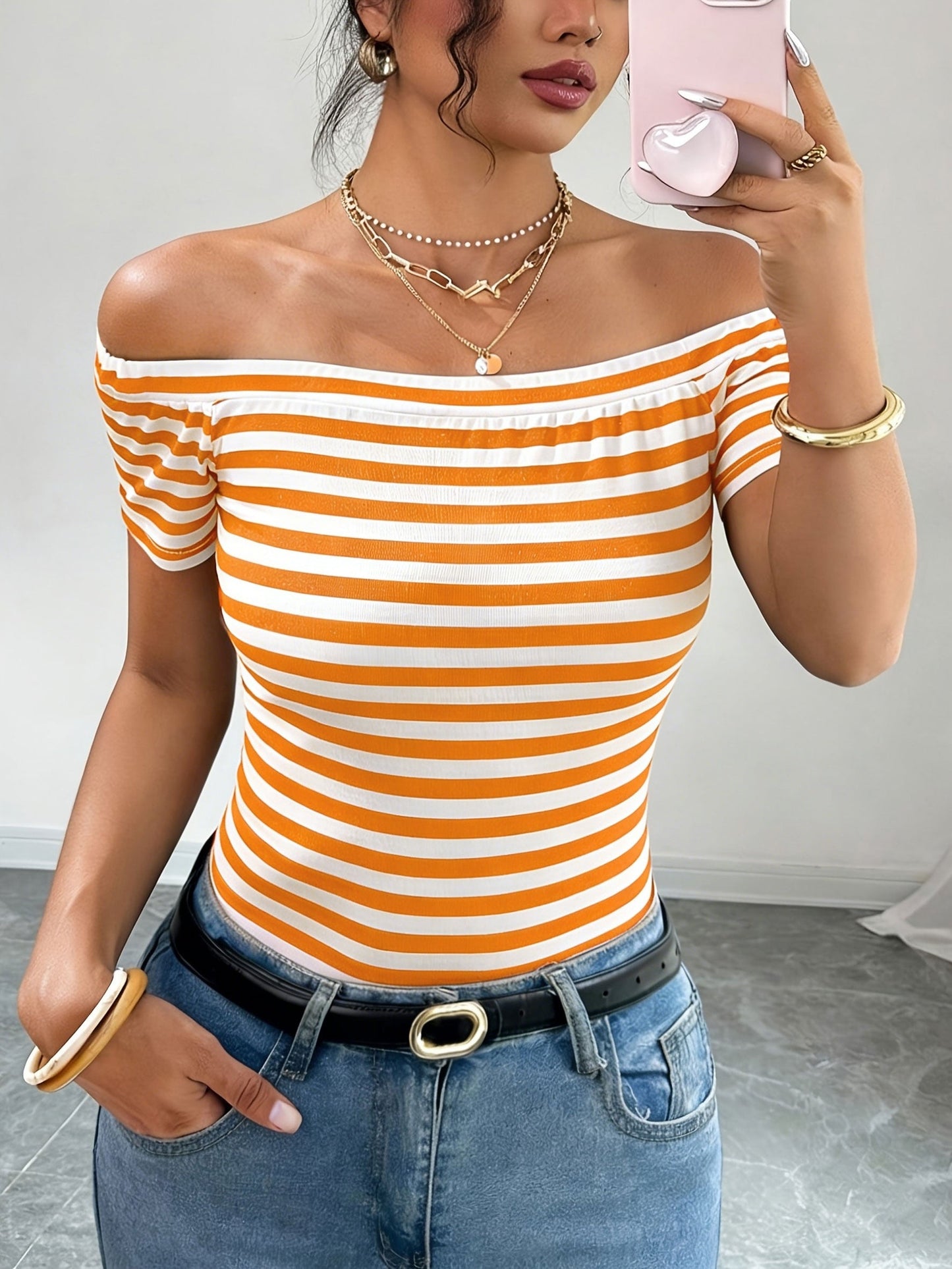 Damen Off-Shoulder Streifenshirt – Elegantes, Schulterfreies Oberteil für Alltag und Freizeit