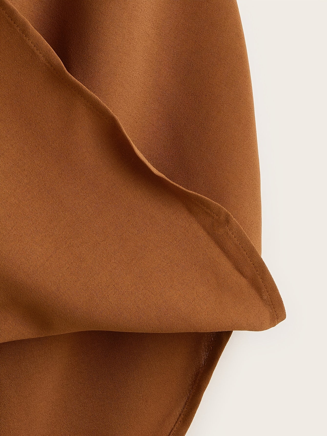 Damen Wickel-Top mit Drapierung und Halterneck – Modische Bluse für Freizeit und Büro