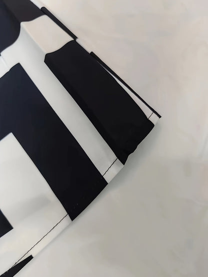 Damen Bluse mit grafischem Muster und V-Ausschnitt – Elegant für Büro und Freizeit