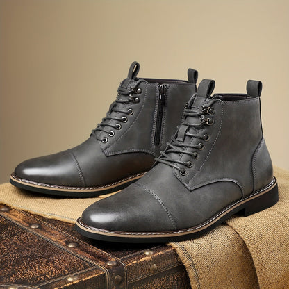 Herren Stiefeletten zum Schnüren in Braun mit Zehenkappe und flachem Absatz