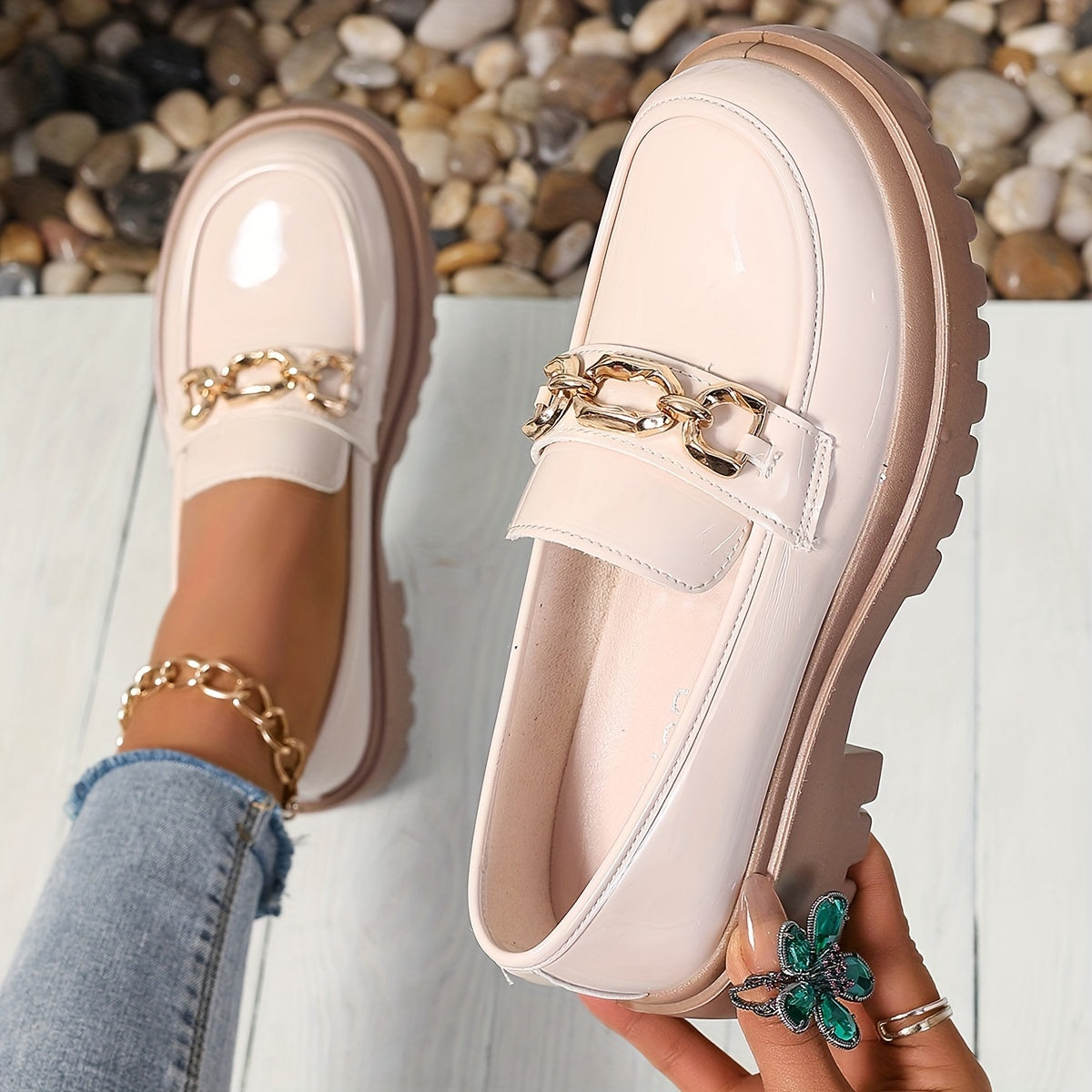Damen Loafer mit Kettendetail – Elegante Slip-On Halbschuhe für Alltag und Büro