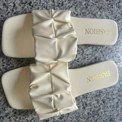 Damen Modische Slip-On Slides mit Raffung – Bequeme und Stilvolle Sandalen für Alltag und Freizeit