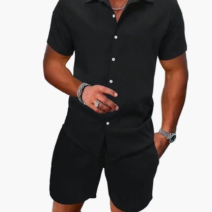 Herren Freizeit Set – Kurzarm Hemd und Shorts im modernen Stil für Sommer und Alltag