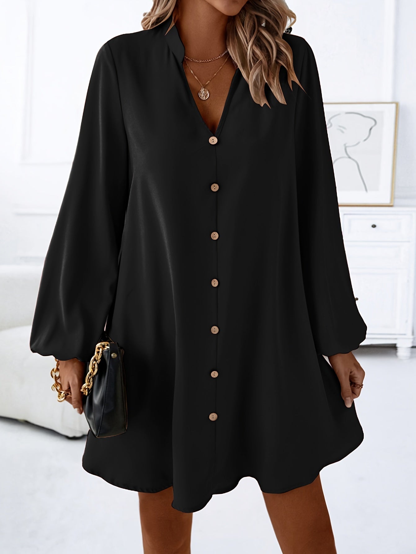 Damen Elegantes Freizeitkleid mit Knopfleiste und V-Ausschnitt – Lässig Modern für Alltag & Büro