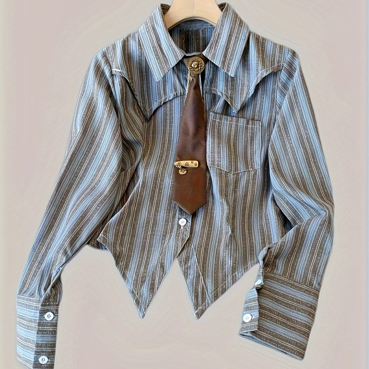 Gestreifte Bluse mit Spitzsaum & Krawatte