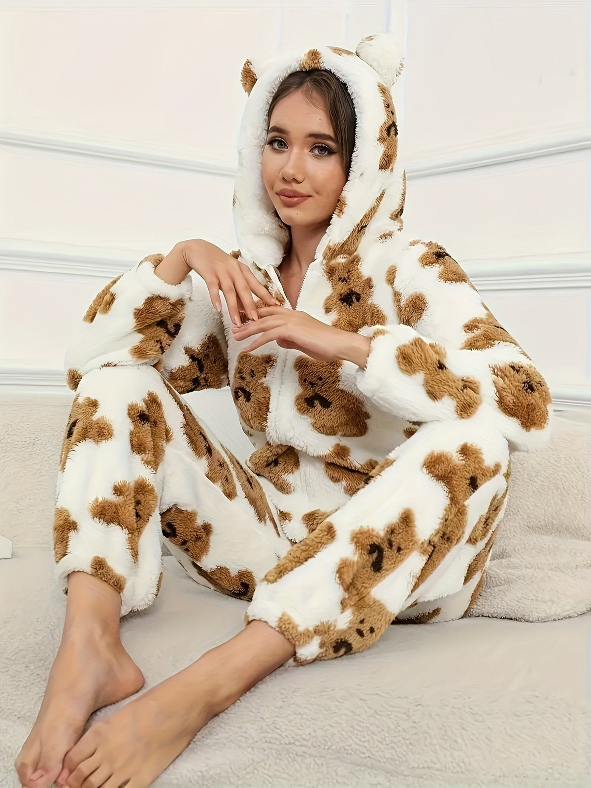 Damen Flauschiger Teddybär-Overall mit Kapuze und Reißverschluss