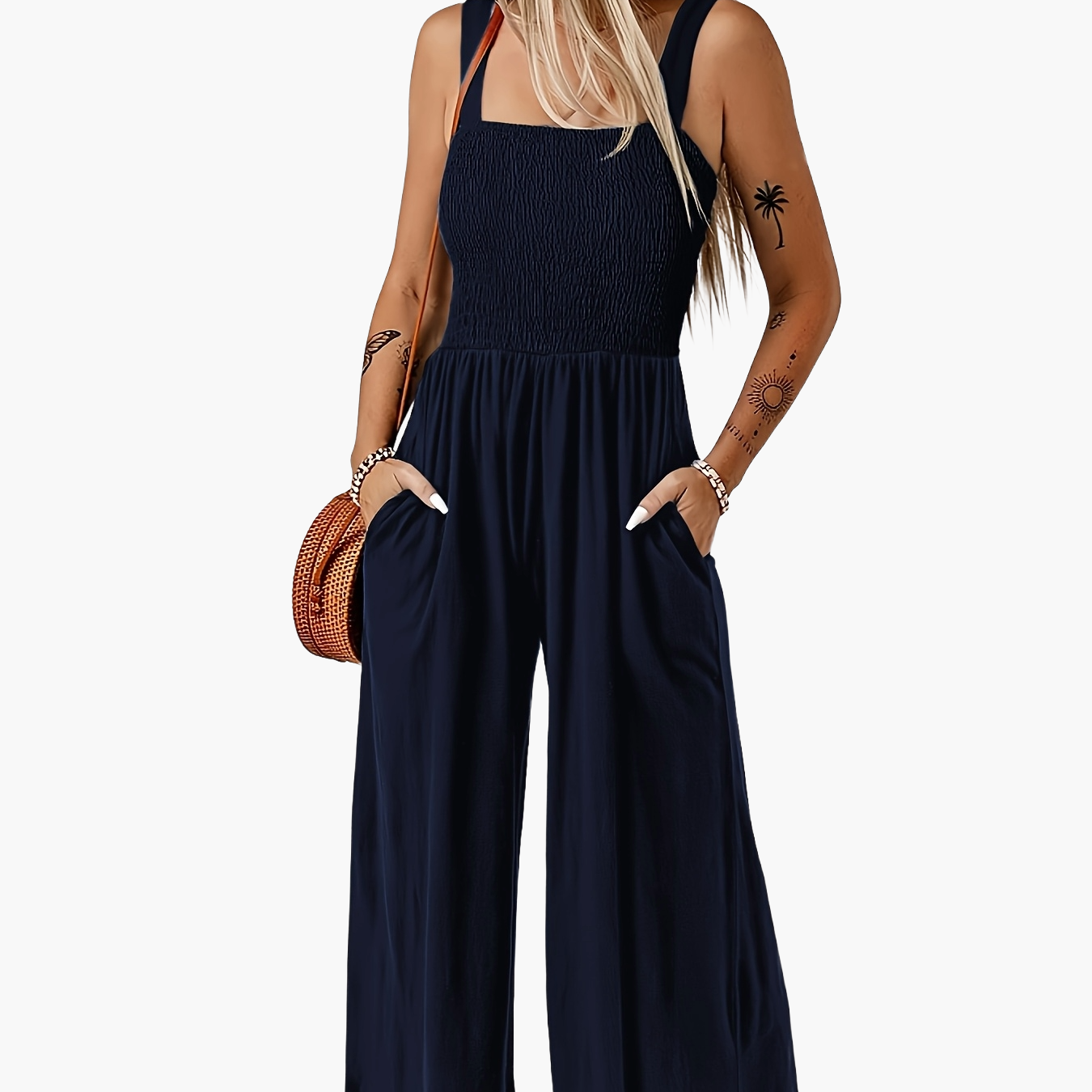 Damen Jumpsuit Elegant mit weitem Bein und Smok-Top – Perfekt für Sommer und Freizeit