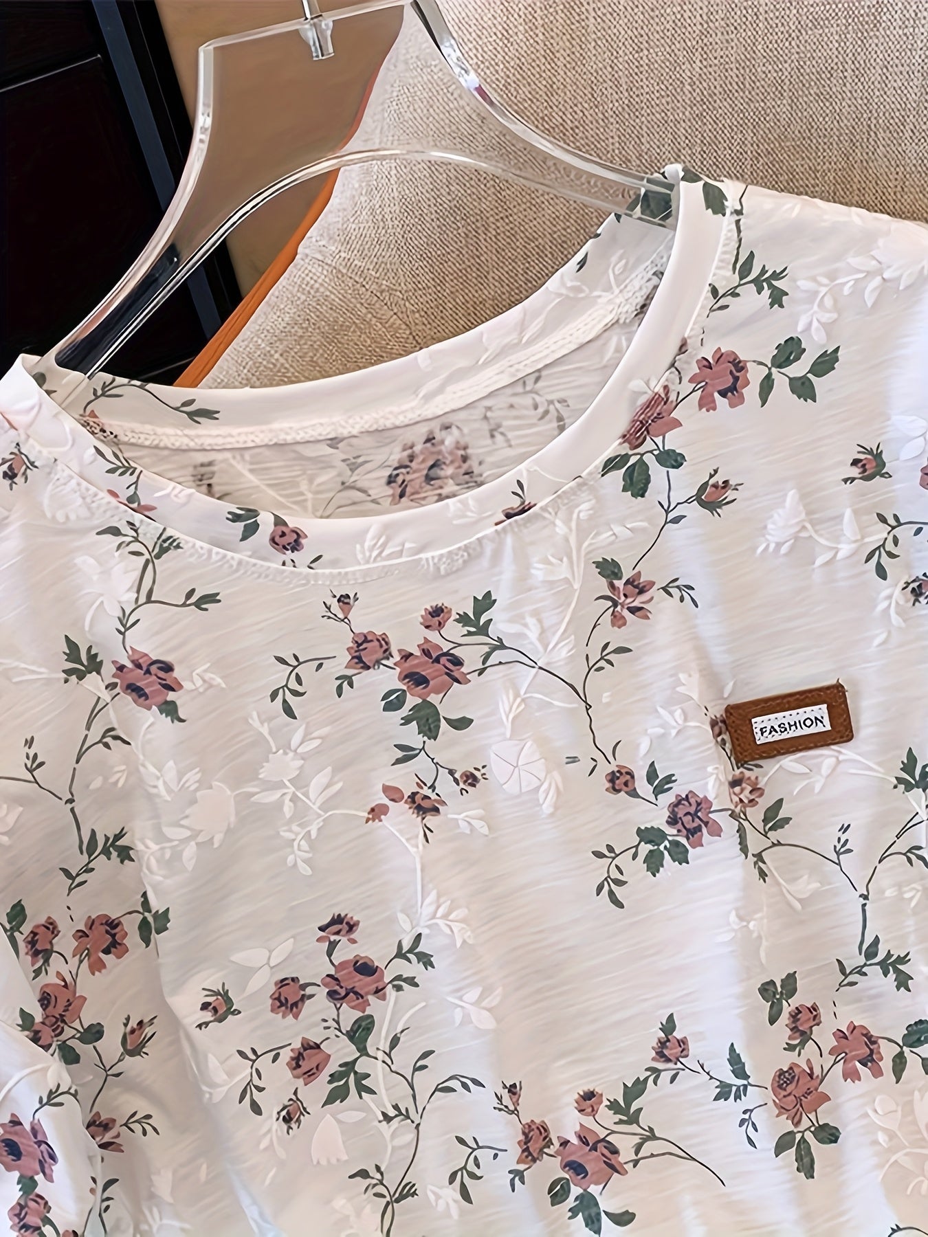 Damen T-Shirt mit Blumenmuster und lockerem Chic-Stil – Ideal für Frühling und Sommer