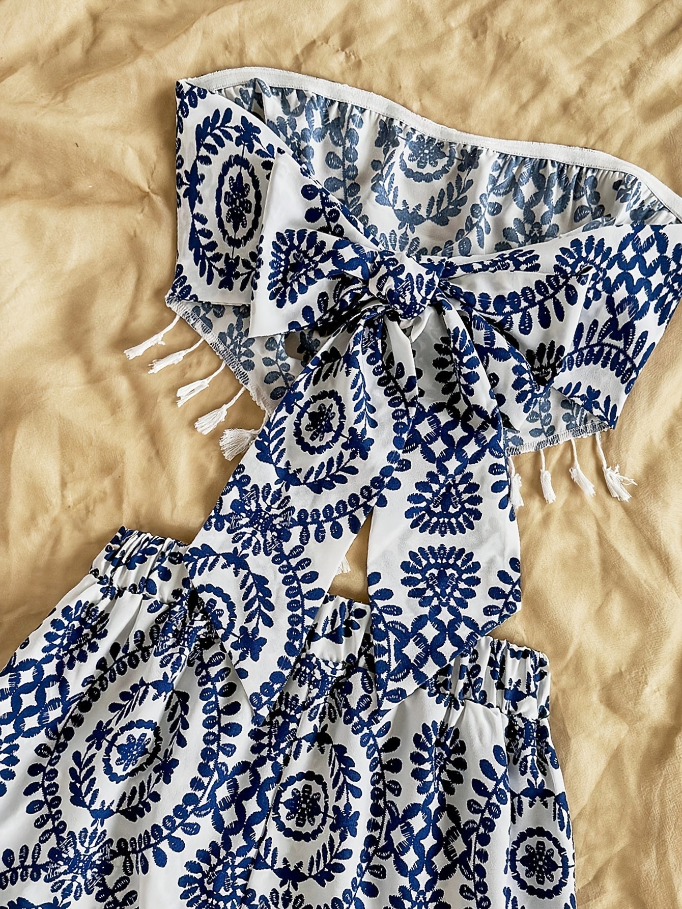 Damen Zweiteiliges Set Bandeau Top und Shorts mit Boho Muster – Perfekt für Strand und Freizeit