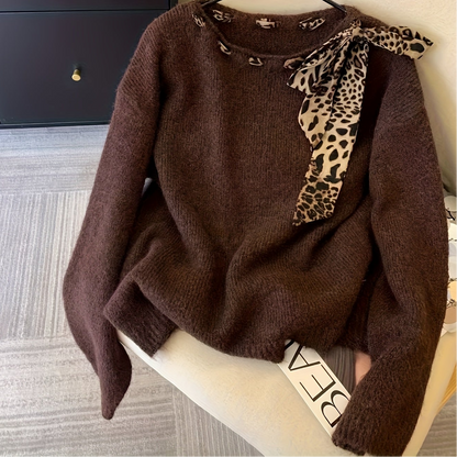 Damen Pullover Rundhals mit Leopardenmuster-Schleife