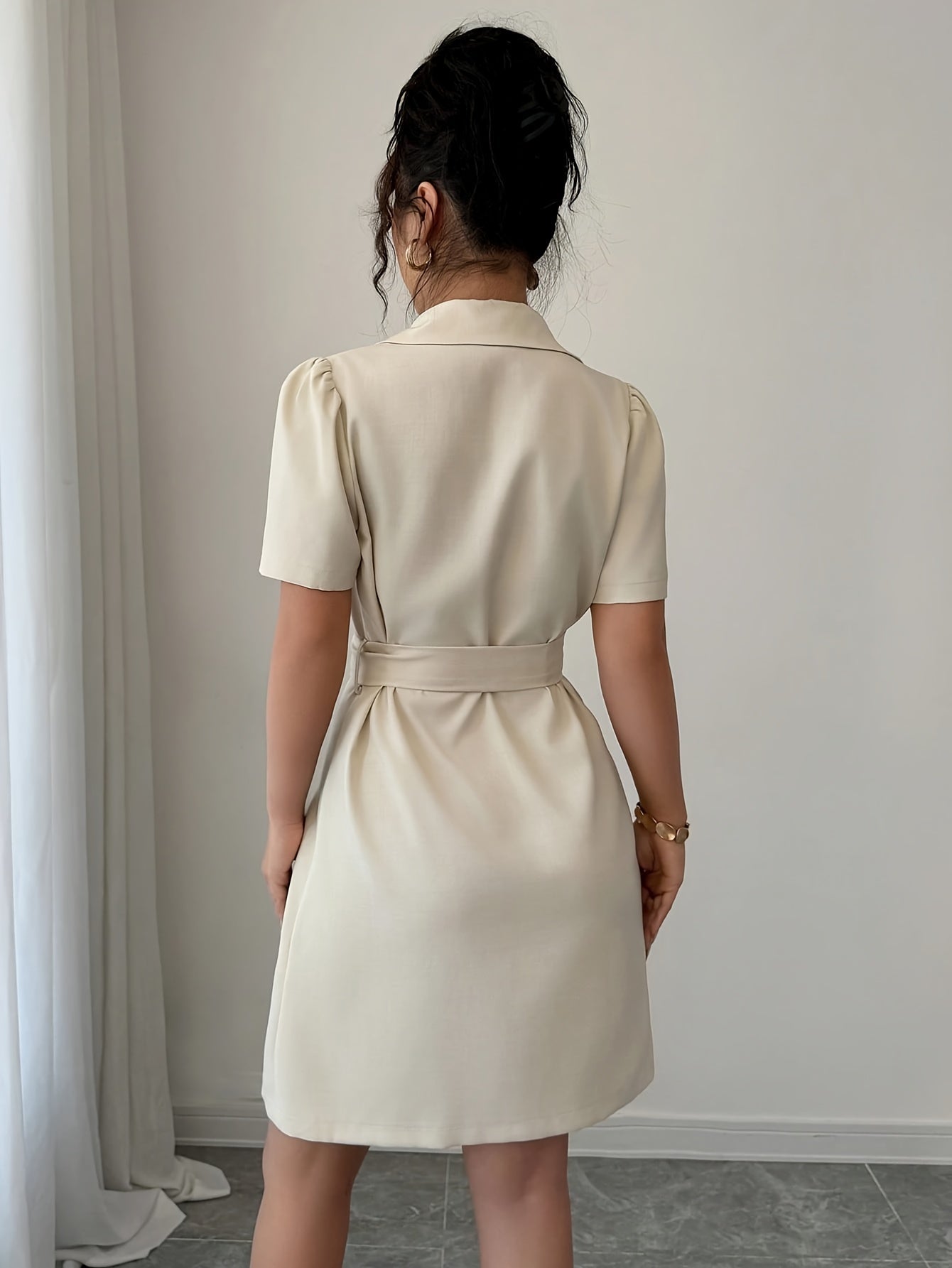 Damen Elegantes Blazer-Kleid mit Gürtel und Kurzarm – Business & Anlass