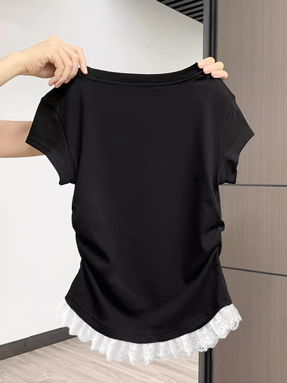 Damen T-Shirt mit Raffung und Spitzenbesatz – Feminines Kurzarm Basic für Alltag und Freizeit