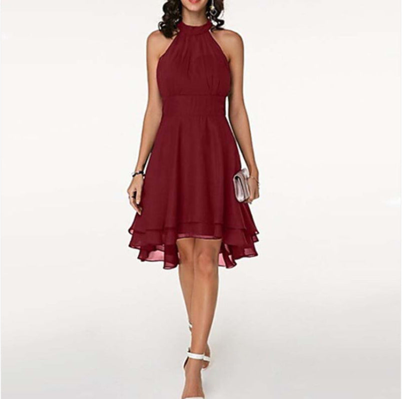 Elegantes Damen-Cocktailkleid mit Neckholder und Stufenrock