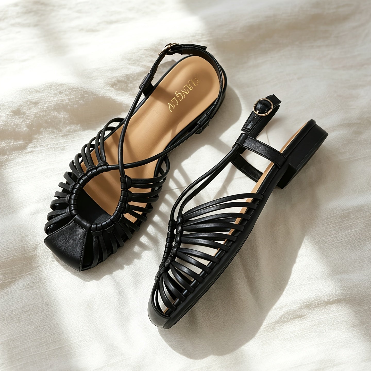 Damen Sandalen mit geflochtenem Design und eckiger Zehenpartie – Stilvolle Sommerschuhe für Alltag und Freizeit