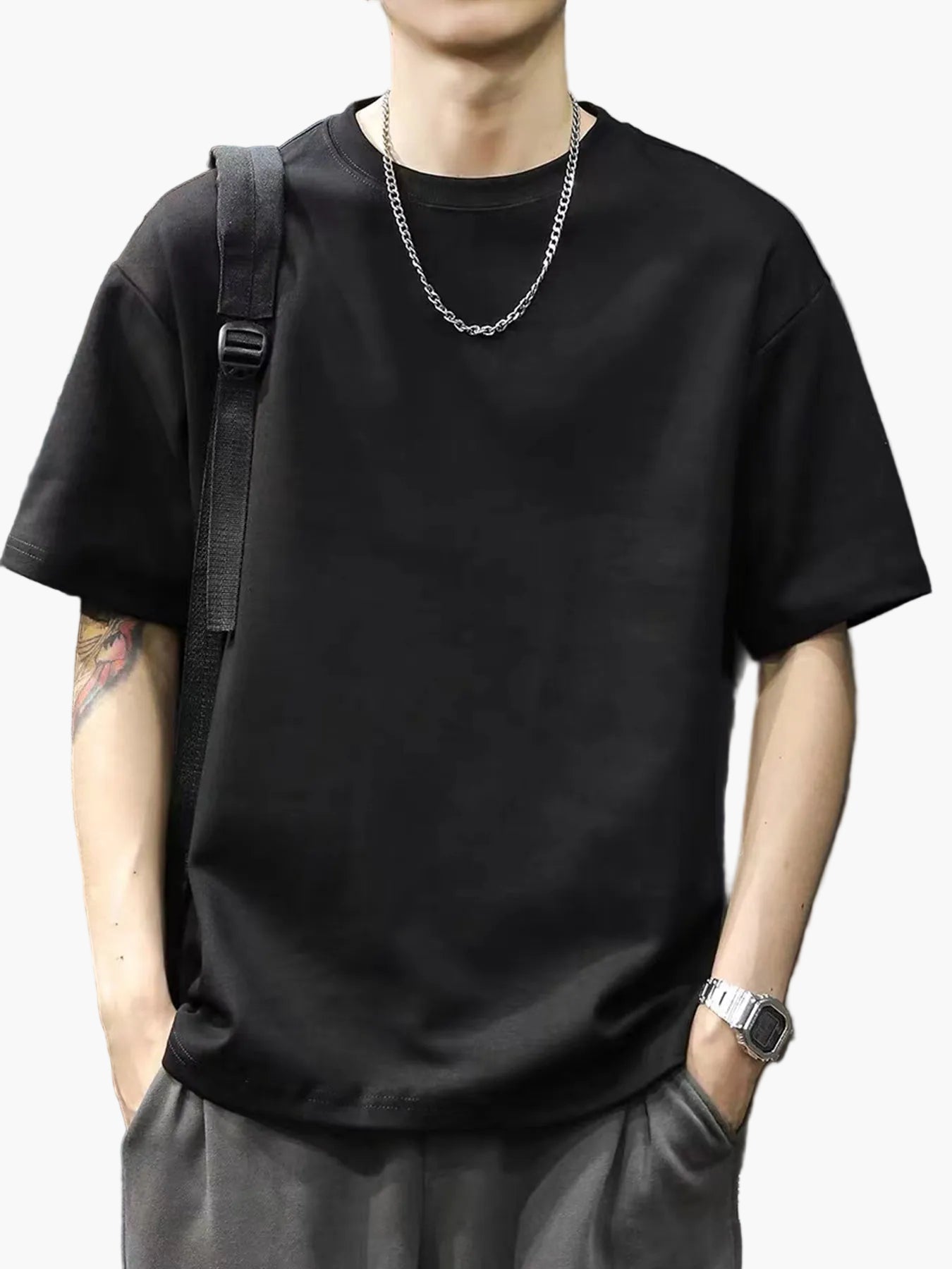 Herren Basic T-Shirt – Lässiger Streetwear Stil für Alltag und Freizeit