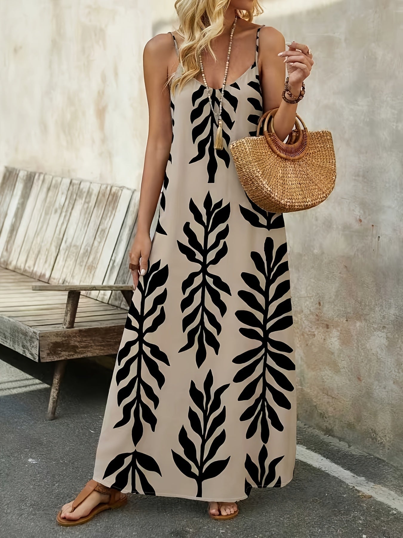 Damen Maxikleid mit Blattmuster – Sommer Boho Style für Freizeit und Strand