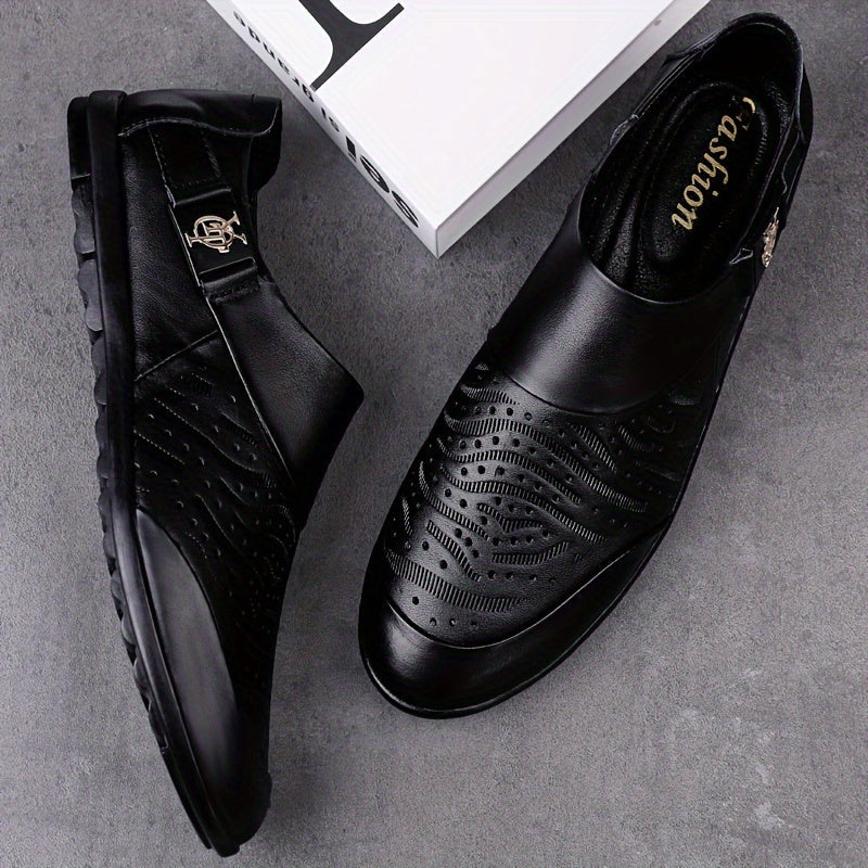 Herren Slip-On Loafer – Modische Freizeitschuhe mit Prägung und moderner Schnalle