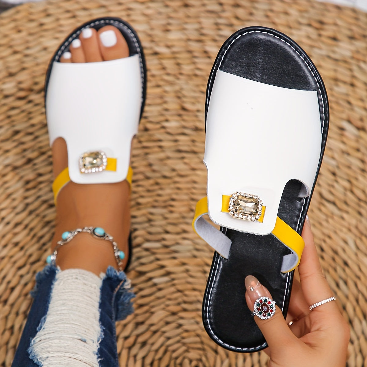 Damen Slip-On Sandalen mit Schmuckstein und modernem Design – Elegante Freizeitschuhe