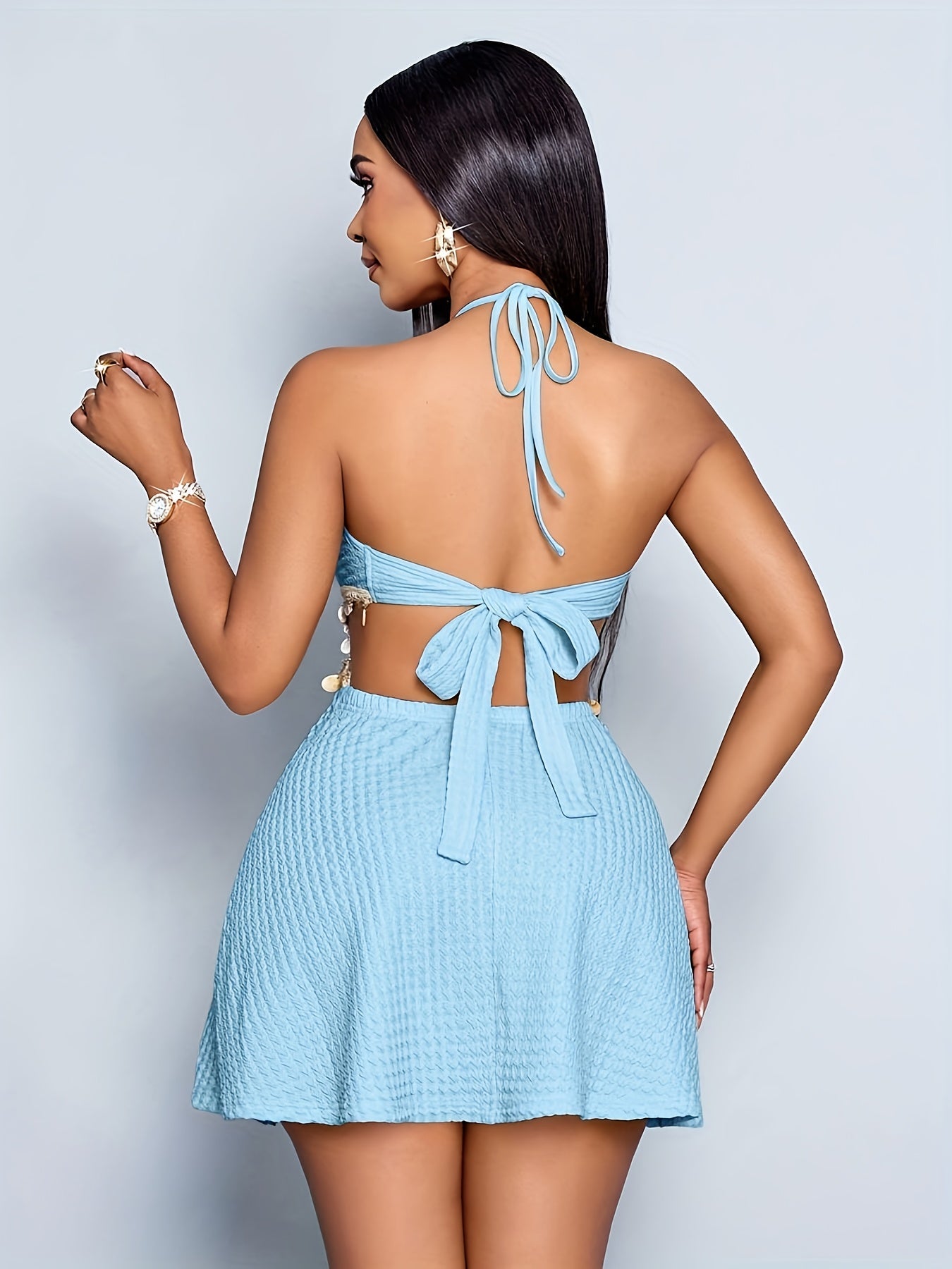 Damen Minikleid mit Halterneck und Cut-Outs – Eleganter Boho-Style für Freizeit und Urlaub