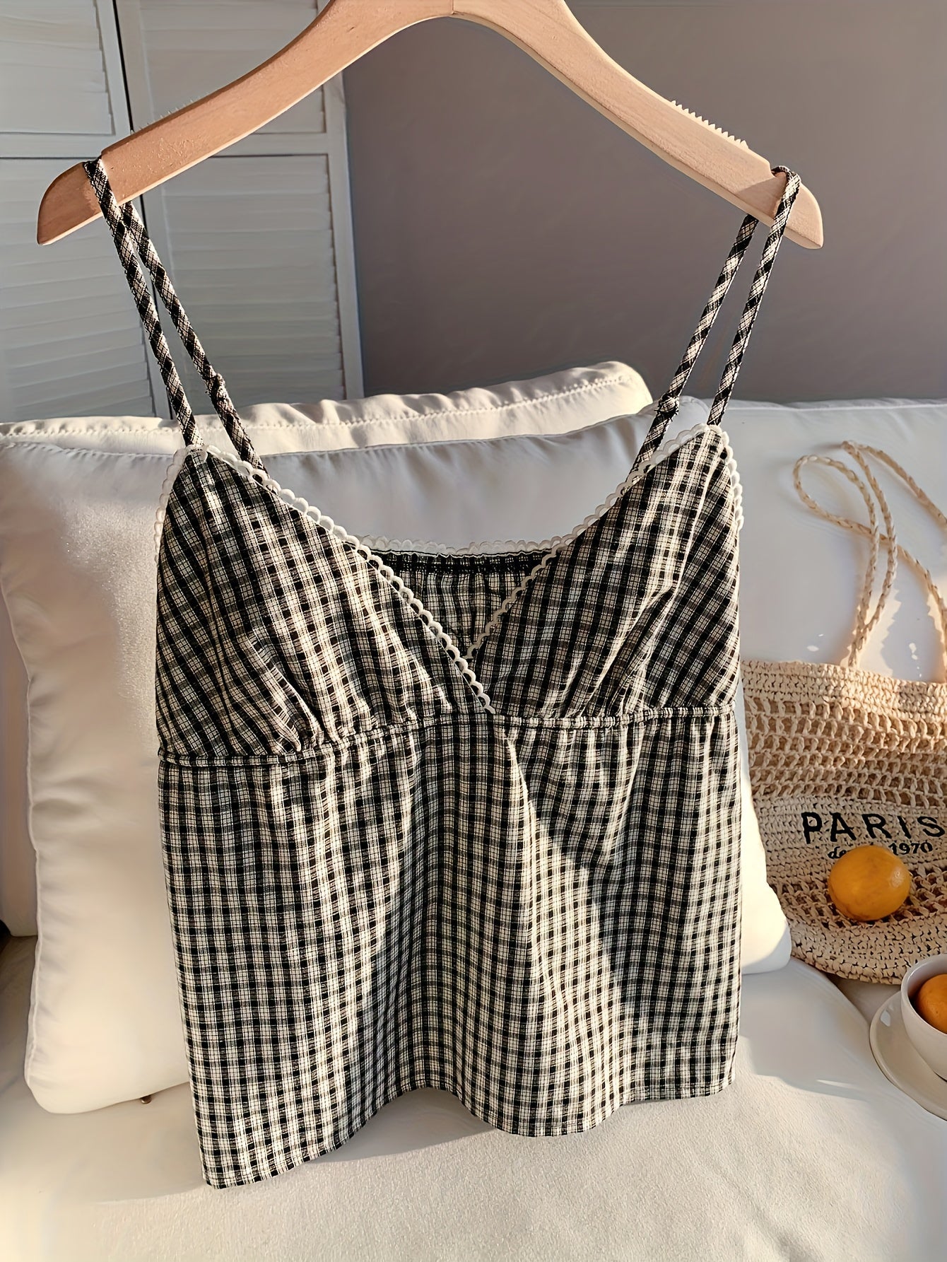 Damen Karierter Ärmelloser Top mit Schmeichelnder Passform – Modischer Freizeit-Look für Sommer & Urlaub