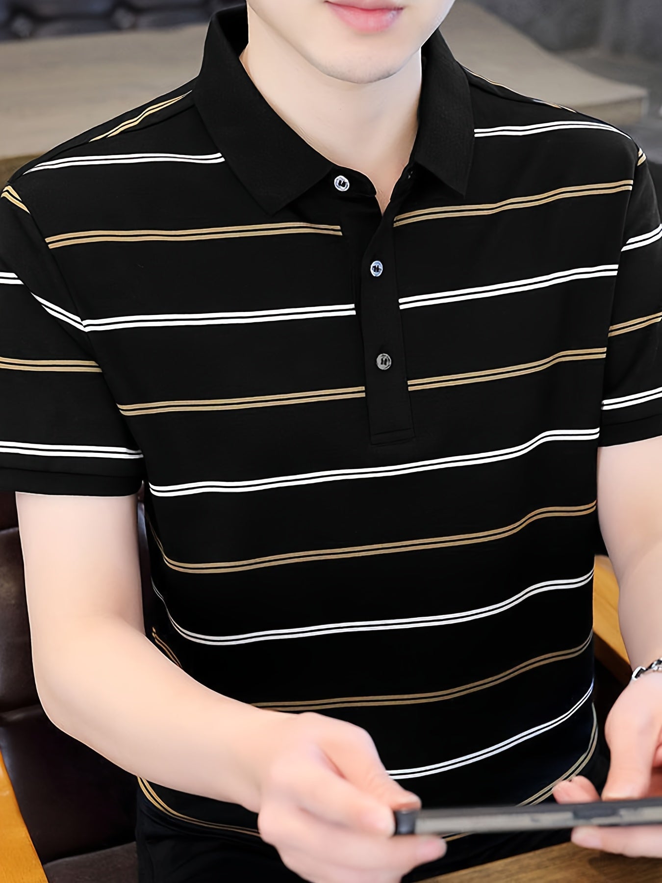 Herren Poloshirt mit Streifenmuster – Moderner Freizeit- & Business-Look